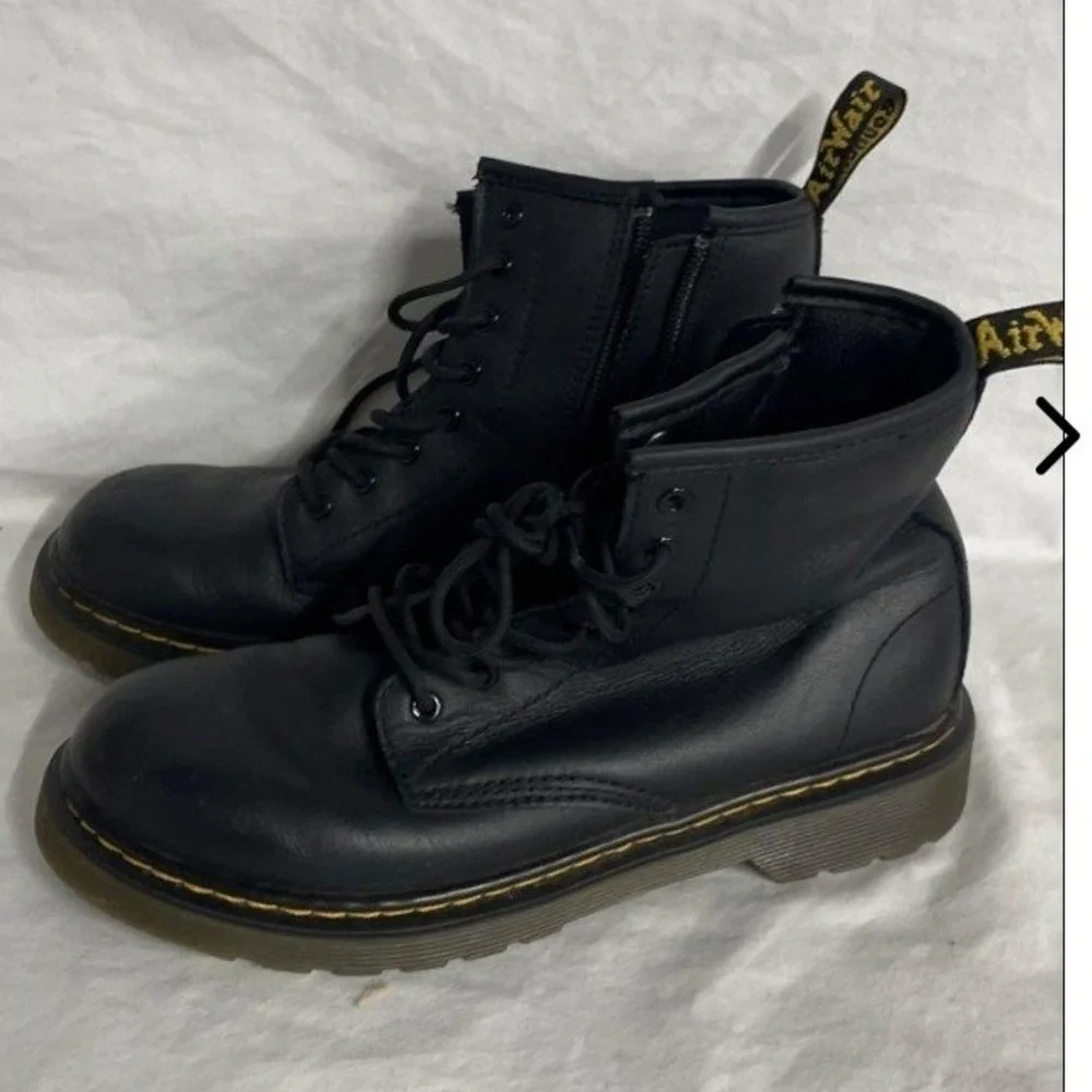 Dr. Martens 1460 J Black Leather Lace Up Side Zip Combat Boots Junior Size 5L 4M